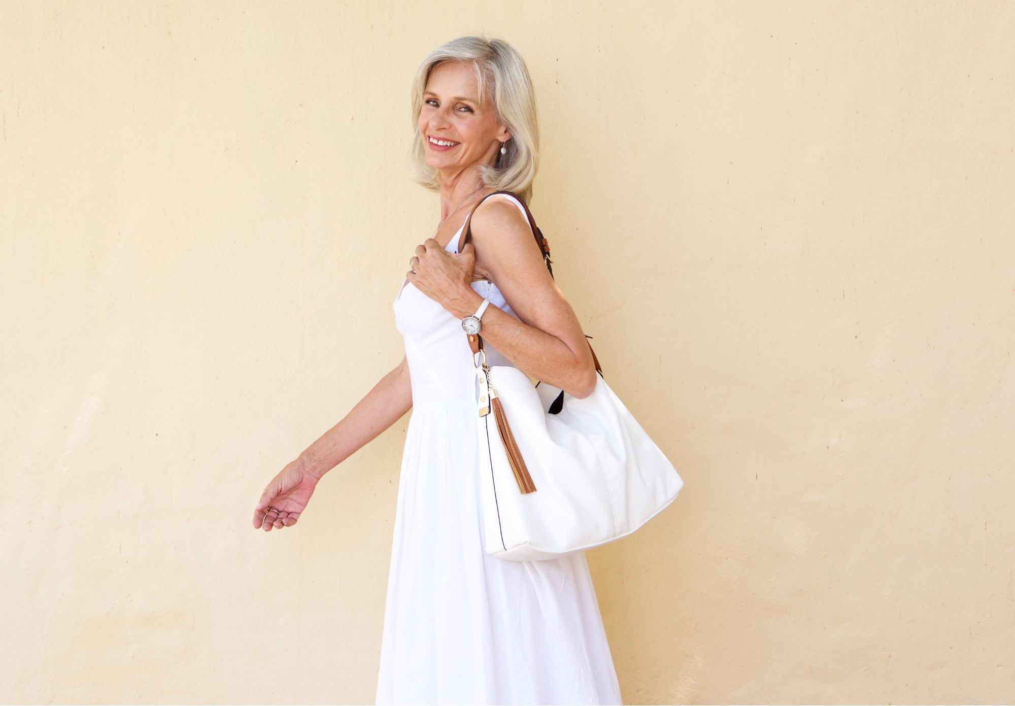 Monochrome Magic: Embracing All-White Looks in the Summer