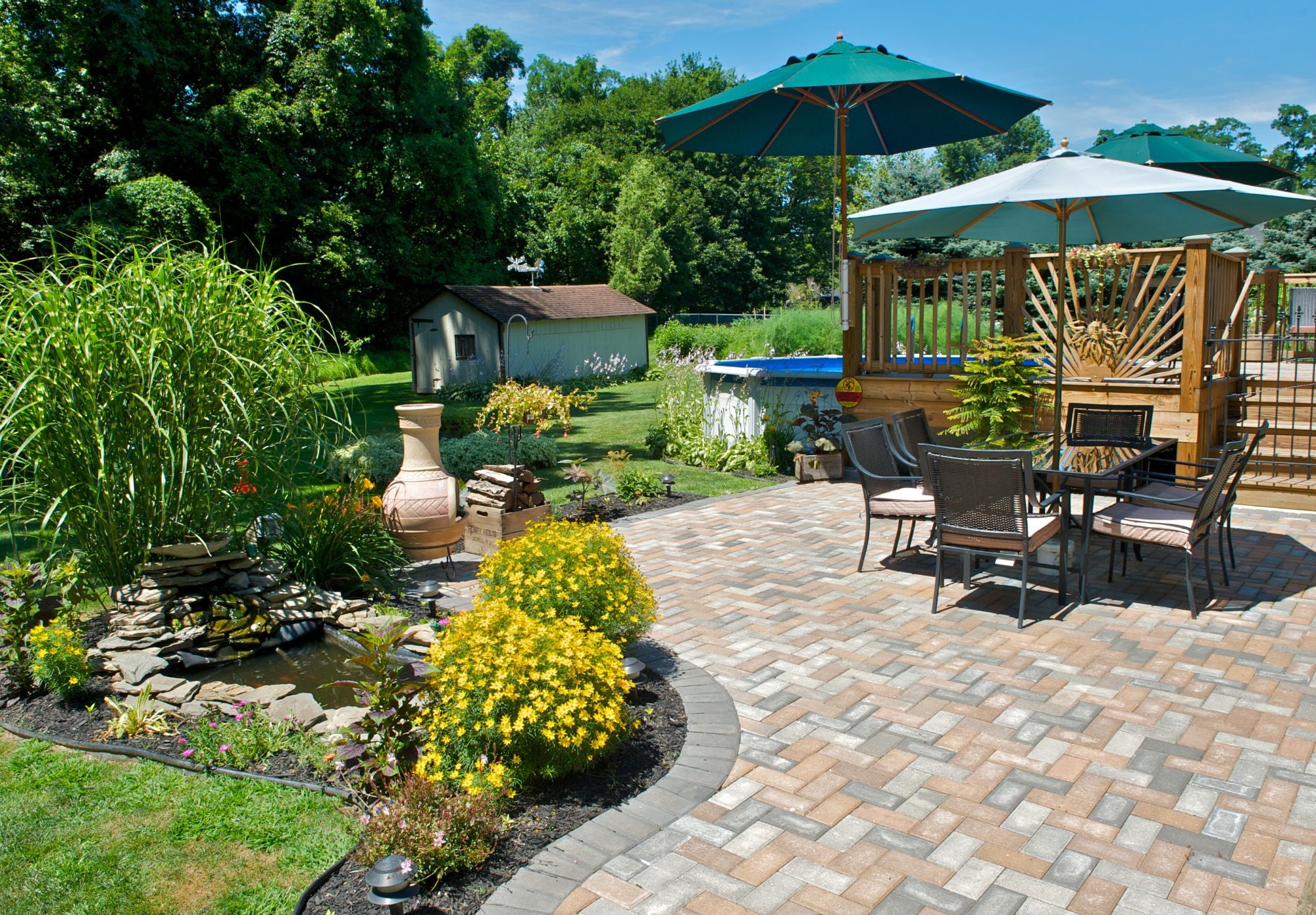 Embrace Al Fresco Dining: Elevating Your Patio into an Inviting Outdoor Eating Space