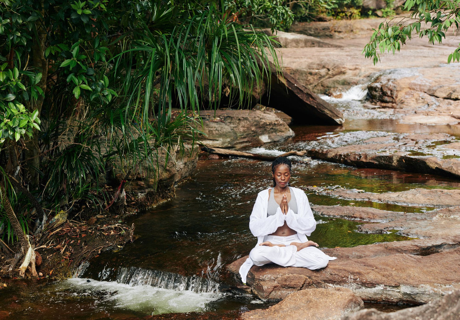 Embracing the Serenity of Summer: The Profound Benefits of Outdoor Meditation and Nature Connection