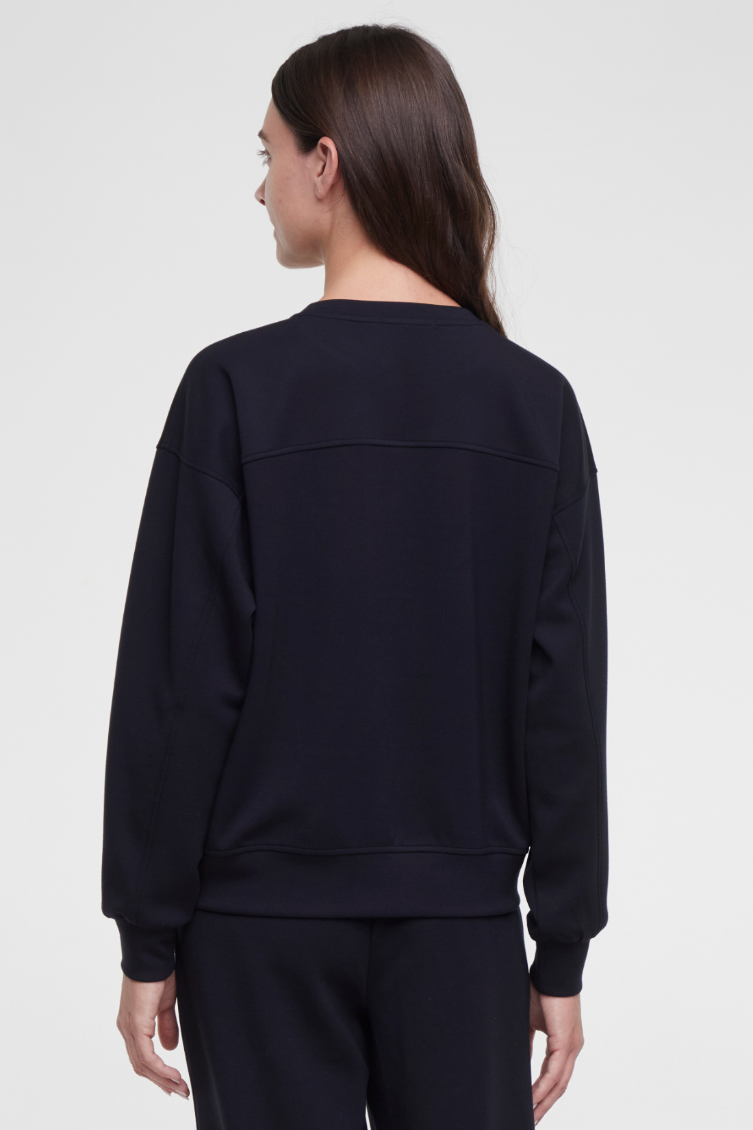 Lana Pullover | Black Beauty