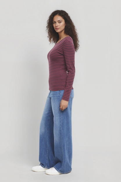 Victoria Crew-Neck Long Sleeve Rib Tee | Fig Stripe