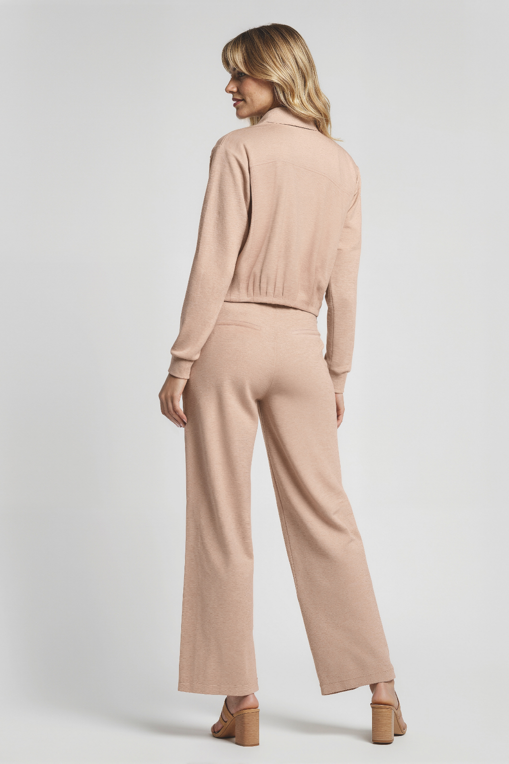 #color_heather-warm-taupe