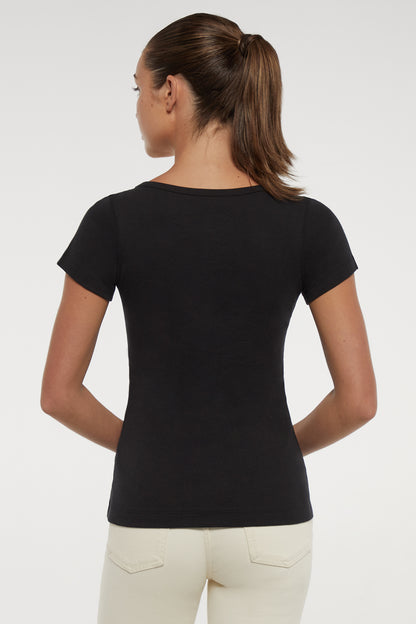 Short Sleeve Round Neck Tee | Black