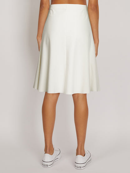 WINTER WHITE